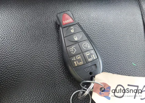 2019 Dodge Grand Caravan Sxt 35Th Anniversary Edition from USA, damaged, VIN 2C4RDGCG8KR792498